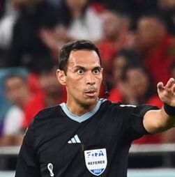 É a primeira vez no Mundial: França-Marrocos vai ter equipa de arbitragem totalmente... argentina