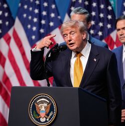 Donald Trump confundiu o Irão com a República Islâmica do Japão