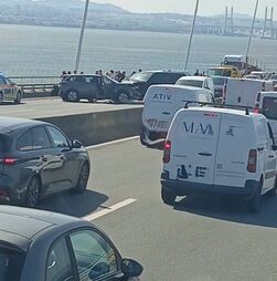 Seis feridos em colisão com cinco carros na Ponte Vasco da Gama