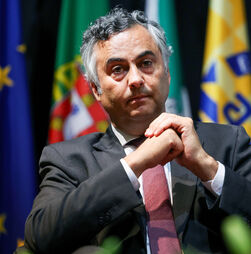 Fernando Alexandre, um ministro aos papéis