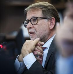 Atrelado com químicos da droga entregue a amigo de Luís Neves à revelia da investigação