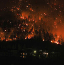 Canadá enfrenta 200 incêndios florestais por controlar 