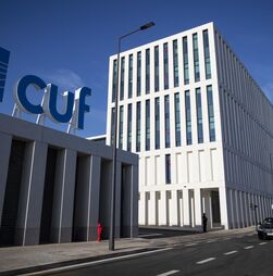 Dois feridos em incêndio no Hospital CUF Descobertas no Parque das Nações