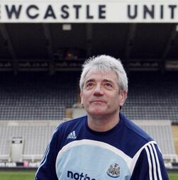 Morreu Kevin Keegan, ex-futebolista e treinador, aos 75 anos
