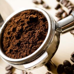 Borra de café pode tornar-se matéria-prima para a produção de biocombustível