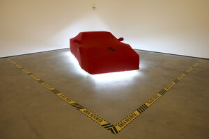 Instalação RED POWER (FTR), 2006, de Paulo Mendes
