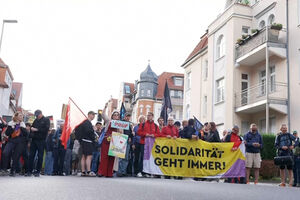 Milhares protestam contra convenção da extrema-direita alemã em Erfurt
