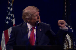 “A nação mais forte e poderosa do mundo”: Trump celebra os 250 anos dos EUA com discurso patriota