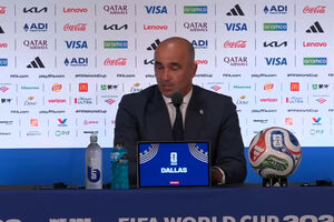 O momento em que Roberto Martínez anuncia o adeus à Seleção Nacional