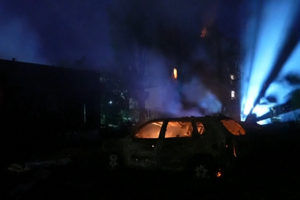 Um morto e dezenas de feridos após ataque russo em vários bairros de Kiev