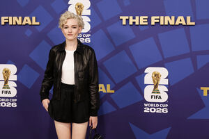 A atriz Julia Garner