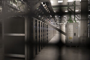 Uma só fila de servidores pode gastar tanto como um edifício de escritórios.