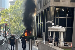 Homem detido após ataque com dispositivo incendiário perto de instalações federais em Nova Iorque