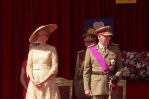 Bélgica celebra Dia Nacional com desfile militar