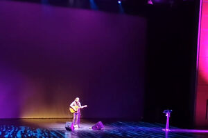 Quando Luís Represas cantou o '125 azul' na gala do centenário do Belenenses
