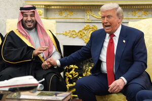 Donald Trump com Mohammed bin Salman, em novembro passado