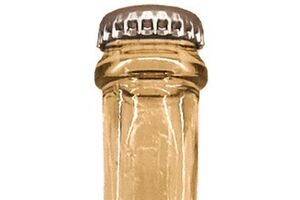 Adega de Favaios apresenta NAT Ensaio V, um vinho branco de 750ml e 13% vol