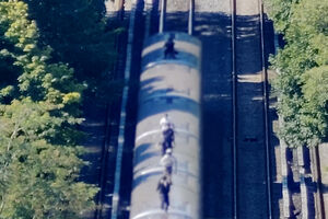 Polícia usa drone para apanhar adolescentes a "surfar" no metro de Nova Iorque
