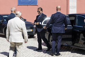O ministro da Administração Interna, Luis Neves, à chegada para uma visita à sede da Liga dos Bombeiros Portugueses, em Lisboa, 23 de julho de 2026. 