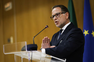 Luís Neves