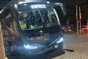 A menor não chegou a Faro no autocarro, onde era esperada pela mãe