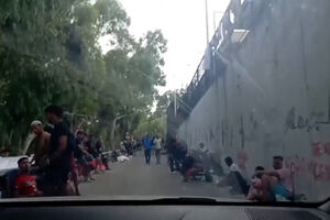 Centenas de migrantes chegam a Ceuta vindos a nado de Marrocos