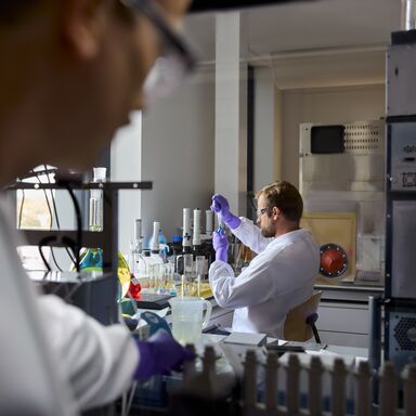 Os testes biomoleculares realizados logo no momento do diagnóstico são um elemento essencial
