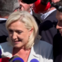 Marine Le Pen arranca campanha para as presidenciais francesas apesar da condenação