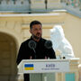 Zelensky esclarece demissão do ministro da Defesa ucraniano 