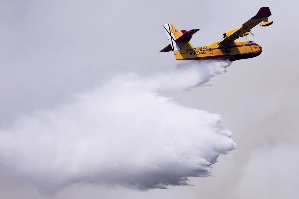 Espanha disponibiliza Canadair para apoiar combate aos incêndios 