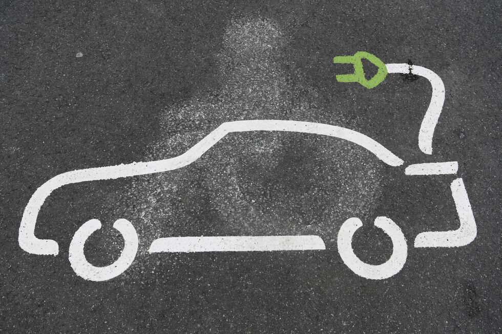  Em maio foram vendidos praticamente sete mil carros elétricos em Portugal.