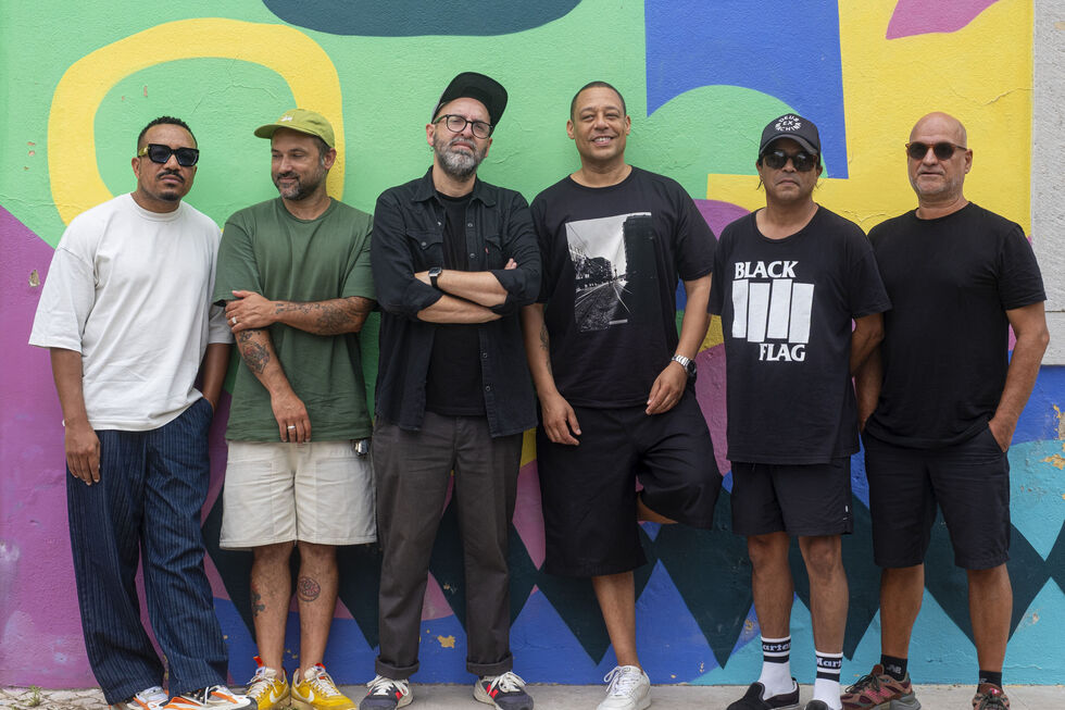A banda portuguesa Da Weasel atua sexta-feira à noite no festival MEO Marés, em Matosinhos, num dia dedicado ao hip-hop, com Plutonio e Dealema também no cartaz