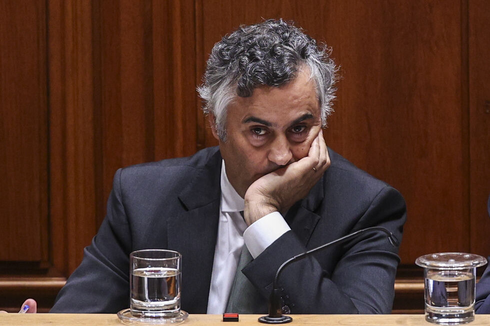 Fernando Alexandre disse que as classificações prontas para distribuir às escolas