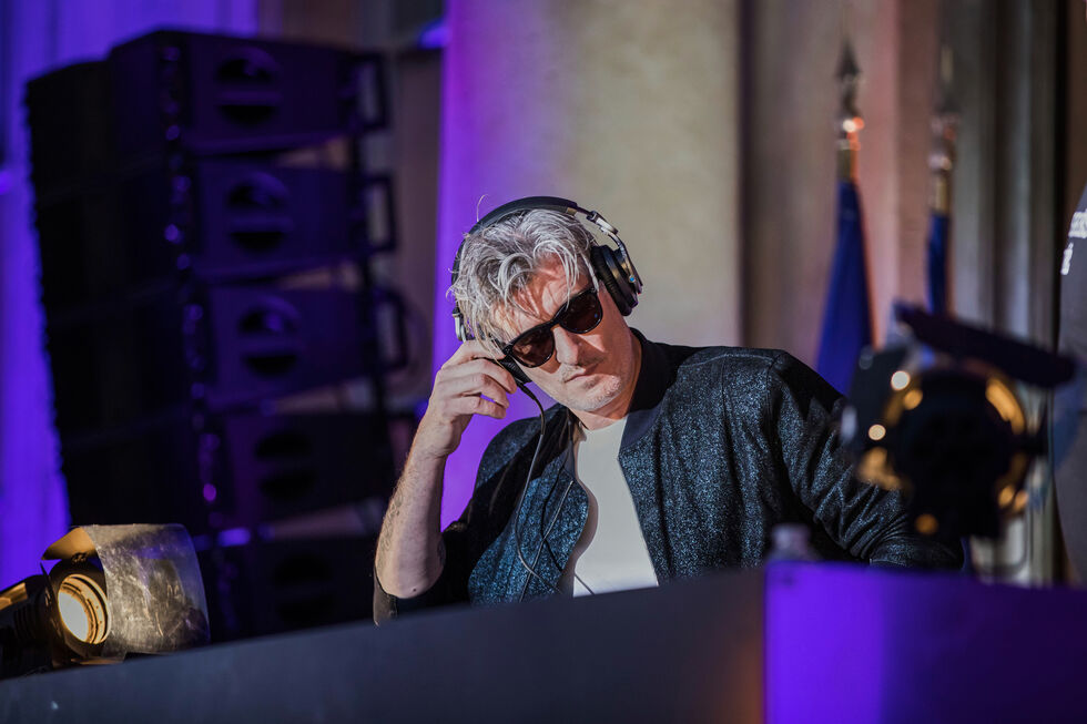 Kavinsky tinha 50 anos
