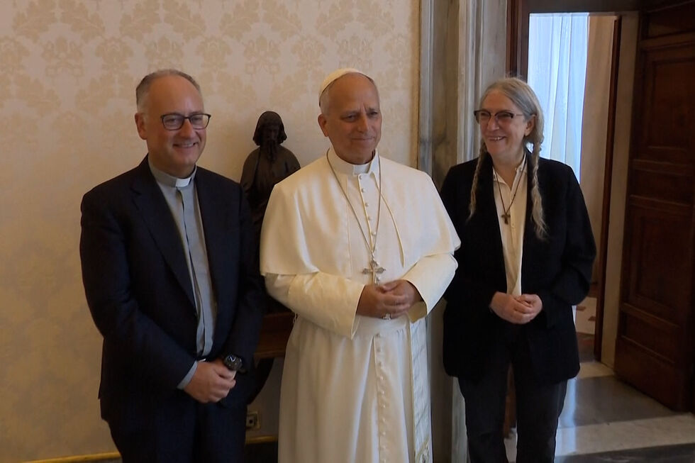Papa Leão XIV recebe Patti Smith no Vaticano