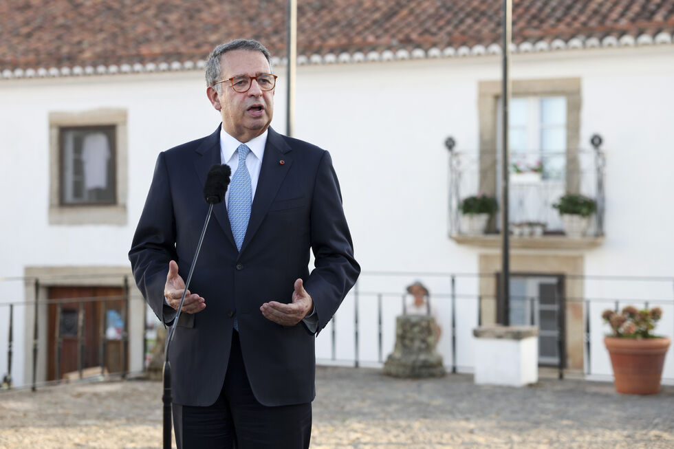 António José Seguro comentou pela primeira vez o caso do ministro da Administração Interna 