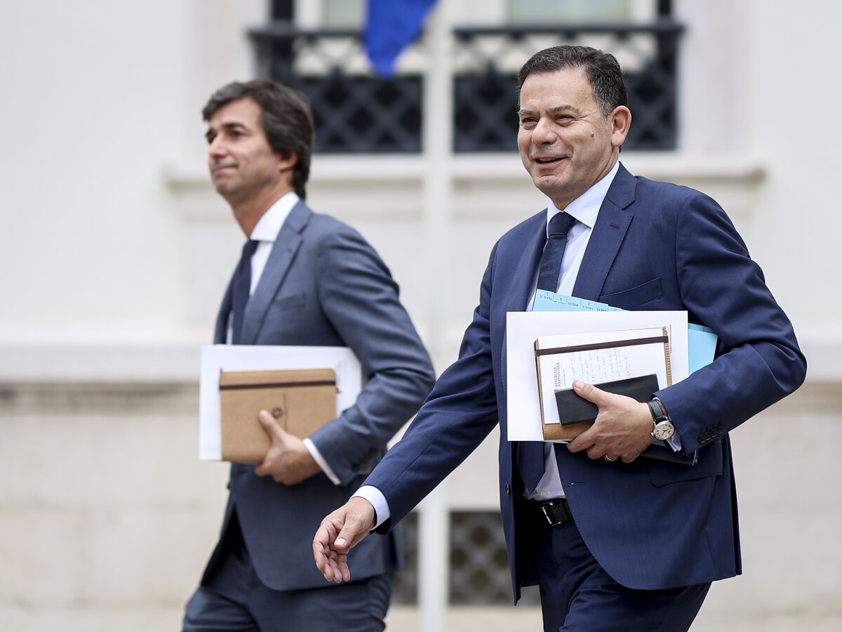 Indiscretos: chefe de gabinete do PM promovido por MNE