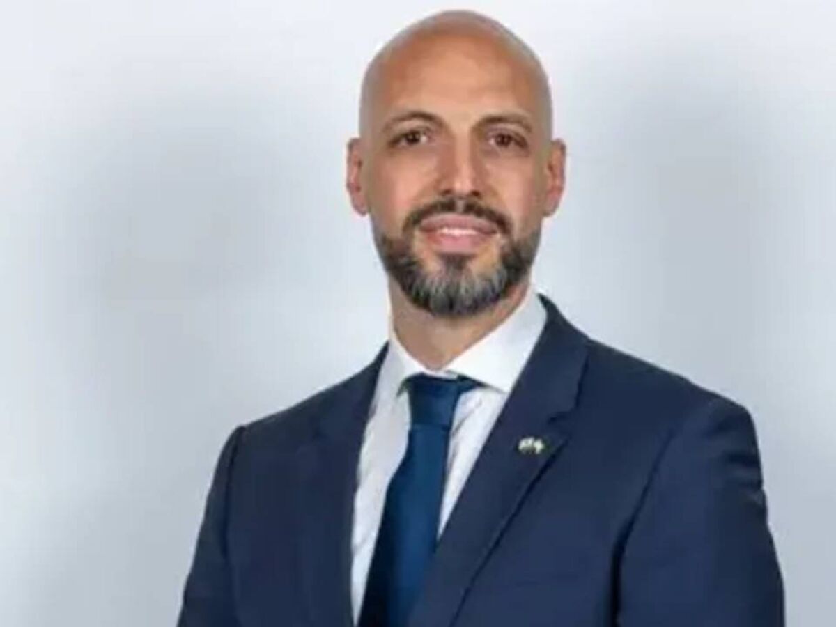 Francisco Gomes recebeu bolsa de Alberto João Jardim sem candidatura prévia