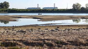 <![CDATA[ Hungria anuncia paragem sem precedentes de central nuclear devido a seca e calor ]]>