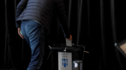 Gli islandesi decidono il futuro dell'adesione all'Unione Europea in un referendum