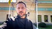 "Eine schreckliche Situation": Selenskyj verurteilt russischen Angriff, der Dutzende Tote in Butscha forderte