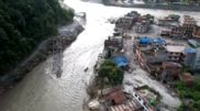 Imagens aéreas mostram lama e destroços que cobrem aldeias após enxurrada no Nepal