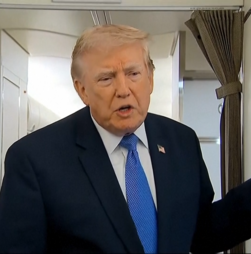 “O Japão tem-se portado muito bem connosco, com a exceção de Pearl Harbor”: Trump justifica apoio dos EUA ao iene japonês