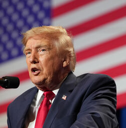 Novos navios de guerra dos EUA 'classe Trump' podem custar 238 mil milhões de euros