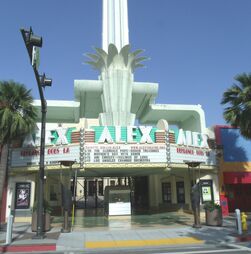Cinema de Los Angeles que não estreava um filme há 35 anos lidera as receitas de bilheteira de 'A Odisseia'