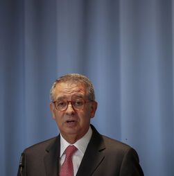 Seguro promulga diploma que clarifica regime excecional de incentivo aos médicos do SNS