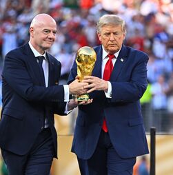 Presidente dos EUA defende líder da FIFA após críticas de confederações