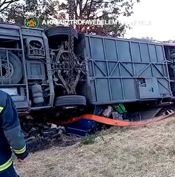 Pelo menos 12 mortos em acidente de autocarro na Hungria