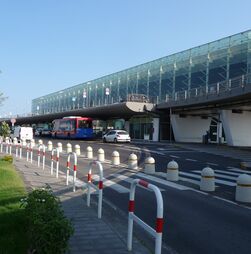 Itália: Aeroporto da Catânia levanta restrições após caos provocado por erupção do Etna
