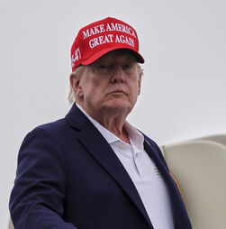 Trump declara Estreito de Ormuz território dos EUA: “Política-ficção no seu expoente máximo'